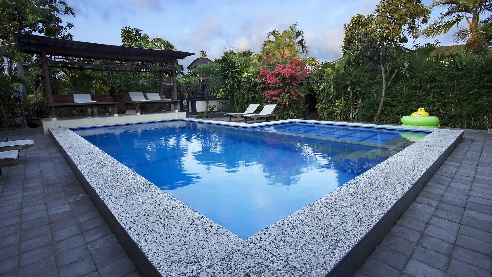Ayu Lili Garden Hotel Kuta