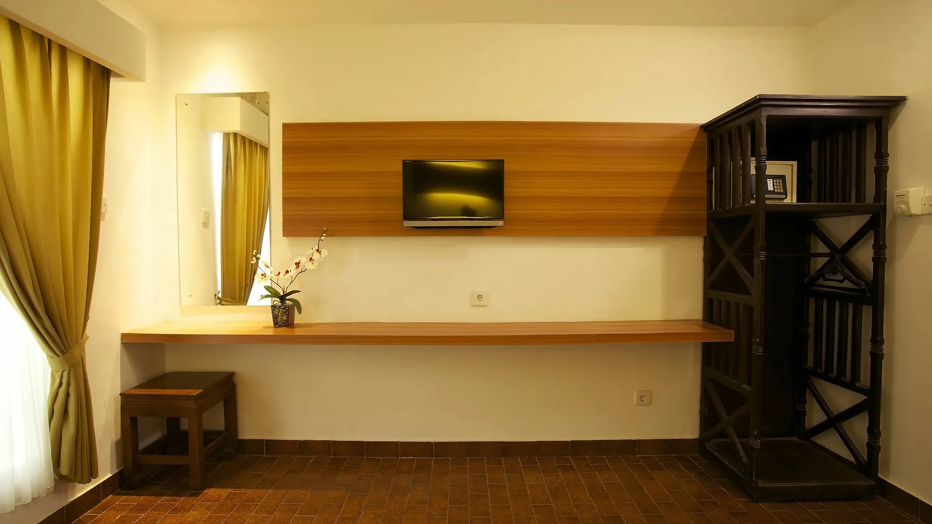 Ayu Lili Garden Hotel Kuta 3*, Kuta (Bali)